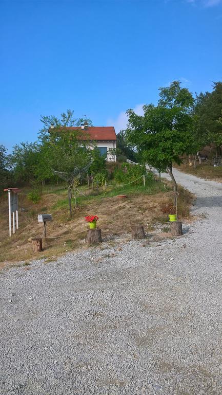 Micro-Cottage In Pietra La Ratatouille Dego Luaran gambar